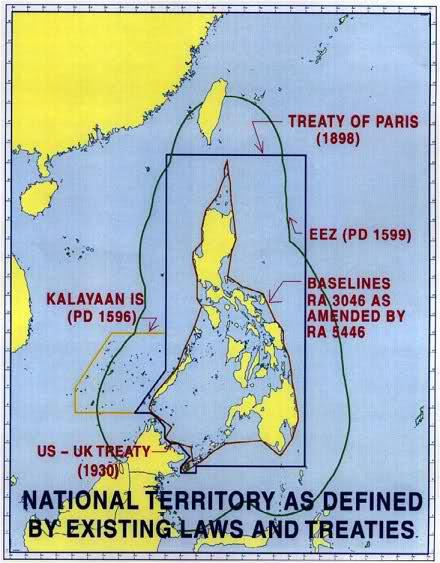 黃岩島就是圖中「KALAYAAN IS」右上方的那個小點