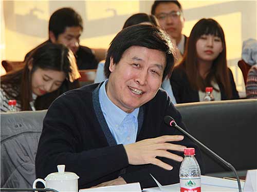 中國人民大學國家發展與戰略研究院副院長、政治學系教授楊光斌